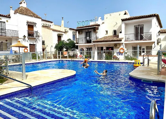 Ferienhaus Fuer 4 Personen Ca 80 Qm In Nerja, Andalusien Costa Del Sol